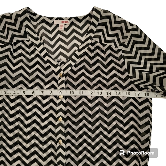 Bongo Womens Sheer Size Large Pullover Blouse Black White Herringbone Pattern - Picture 12 of 13